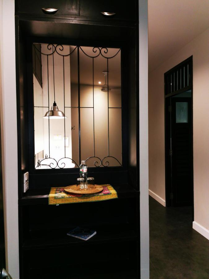 Bed and Breakfast Chomm House Bangkok Esterno foto