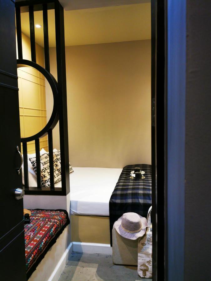 Bed and Breakfast Chomm House Bangkok Esterno foto